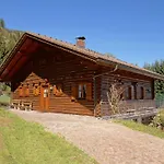 Glocknerhaus By Interhome בית נופש ברג אים דראוטל