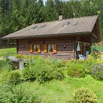 Glocknerhaus By Interhome * ברג אים דראוטל