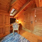 Glocknerhaus By Interhome ברג אים דראוטל