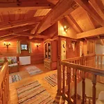 בית נופש Glocknerhaus By Interhome *