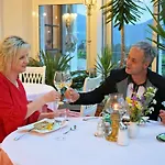 בית נופש Glocknerhaus By Interhome ברג אים דראוטל