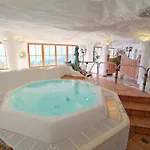 בית נופש Glocknerhaus By Interhome *