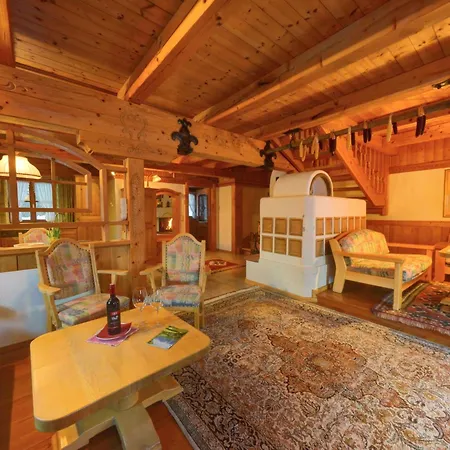 Vakantiehuis Glocknerhaus By Interhome