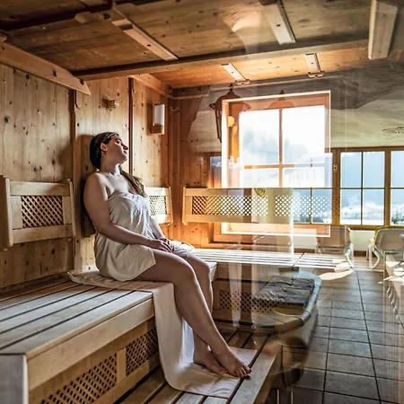 Glocknerhaus By Interhome Vakantiehuis Berg im Drautal