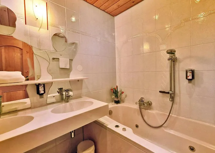 Glocknerhaus By Interhome