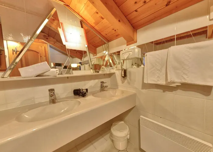 Dom wakacyjny Glocknerhaus By Interhome Berg im Drautal